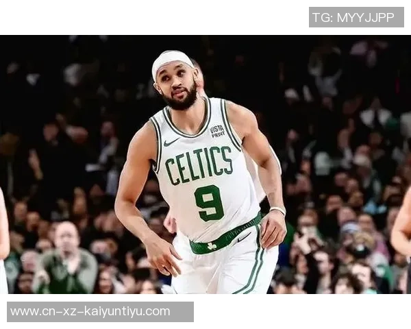 怀特场均15投得14分命中率仅33和26这就是你们追捧的顶级3D表现吗 怀特场均15投得14分命中率仅33和26这就是你们追捧的顶级3D表现吗