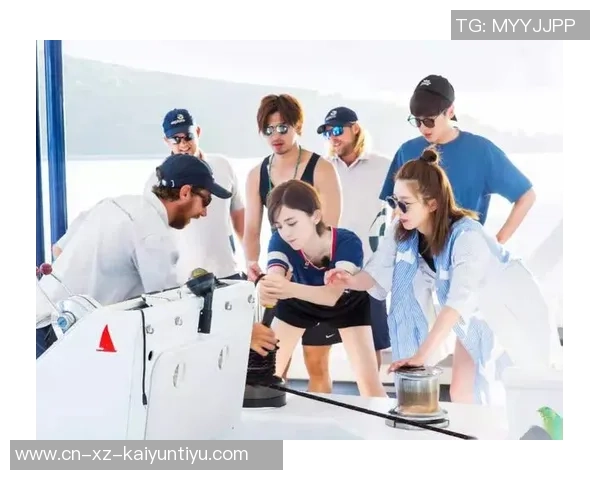 36岁贝尔晒雪山度假照手持啤酒享受悠闲退休生活笑容满面